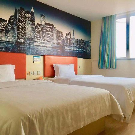 7Days Inn Chengdu North Railway Station No.2 Экстерьер фото